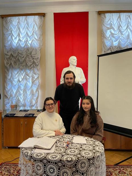 ПРИОТКРЫВАЯ ЗАВЕСУ АРХИВА МУЗЕЯ...