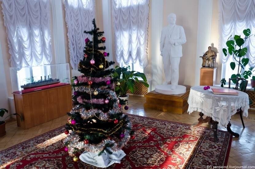 «Дом-музей В.И. Ленина» объявляет о старте Новогоднего конкурса!